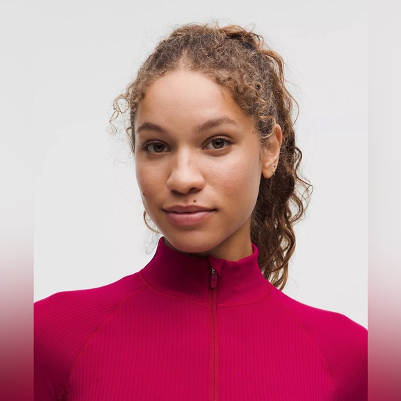 It's Rulu Ribbed Cropped Half Zip
Updated - Picture 4 of 10